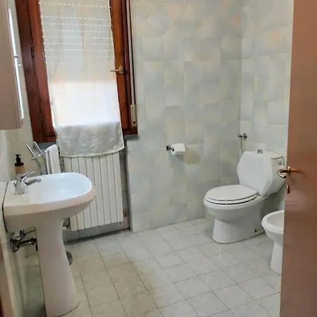 Apartment Monolocale Con Due Terrazzi Chiesina Uzzanese