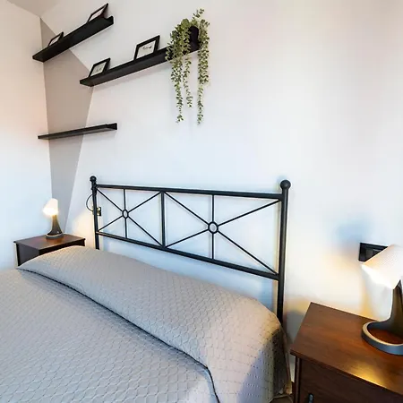 Cozy Corner Near Lucca Апартаменты Chiesina Uzzanese