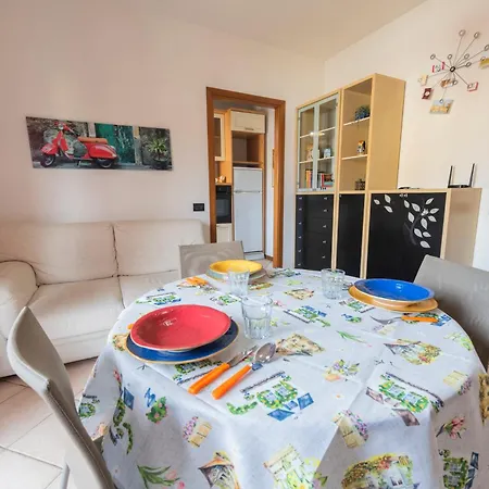 Cozy Corner Near Lucca *
