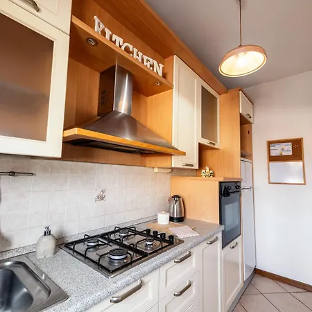 Апартаменты Cozy Corner Near Lucca Chiesina Uzzanese